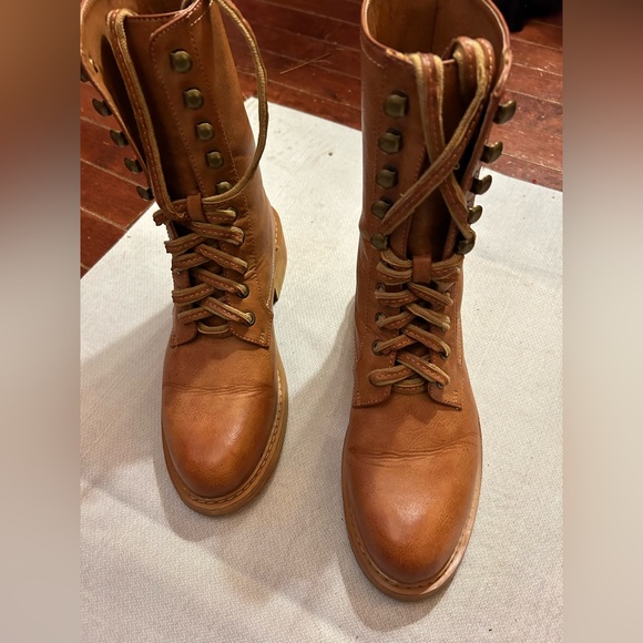 NEW Camel Brown Laced Up Zipper Back Wooden Heel Mid Calf Ankle Combat Boots - Picture 14 of 16